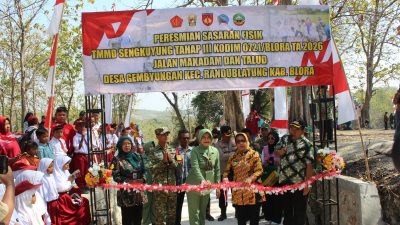 Sinergi TNI-Rakyat: Bukti Kebersamaan Membangun Desa Gembyungan Blora