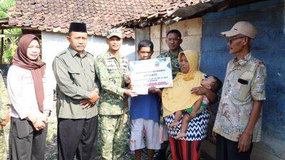 HUT ke-81 TNI, Kodim & BAZNAS Blora Bedah Dua Rumah Warga